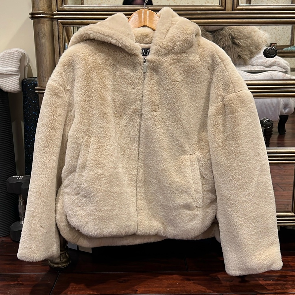 Zara Limited Edition Faux Fur Coat / Jacket